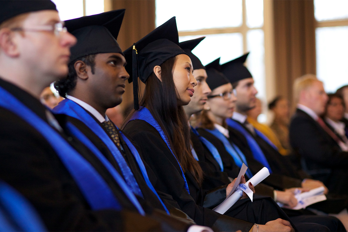 WHU-Absolventen beim Graduation