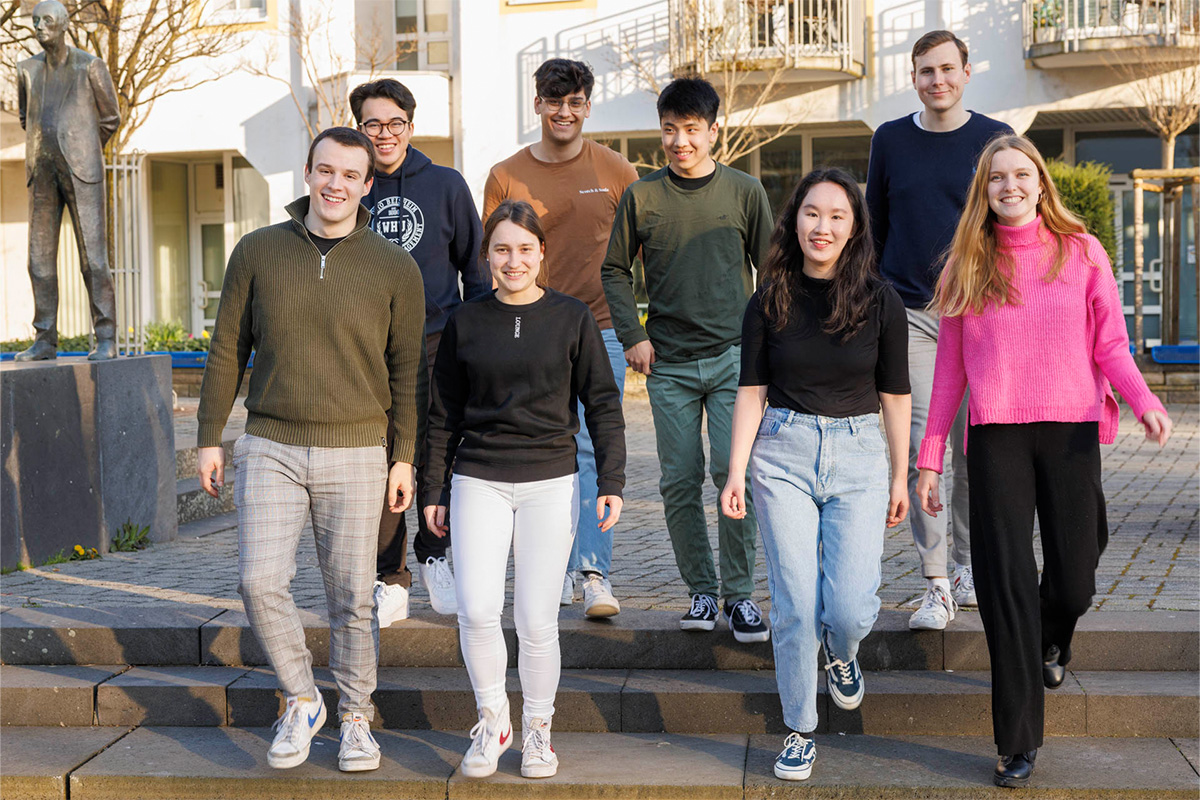 Das Team vom WHU Asia Connect.