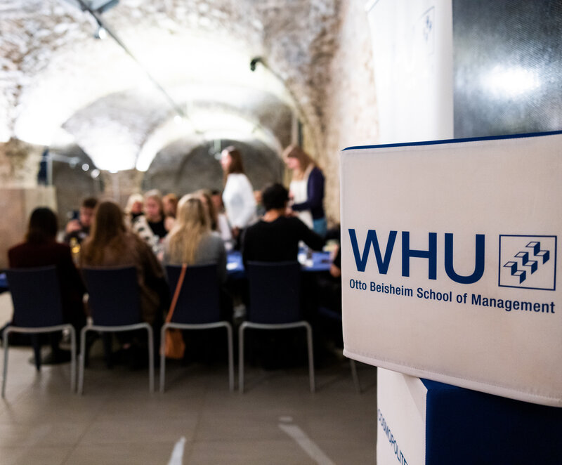 WHU-Initiative lädt zum gemeinsamen Film-Quiz-Abend