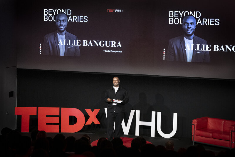 TEDxWHU-Konferenz ermutigt, Grenzen zu überwinden 