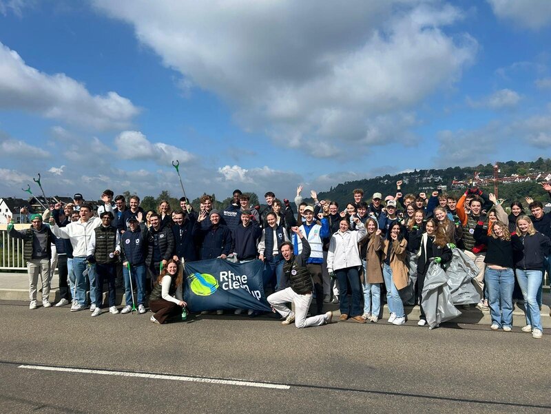 WHU Students Help Clean the River Rhine