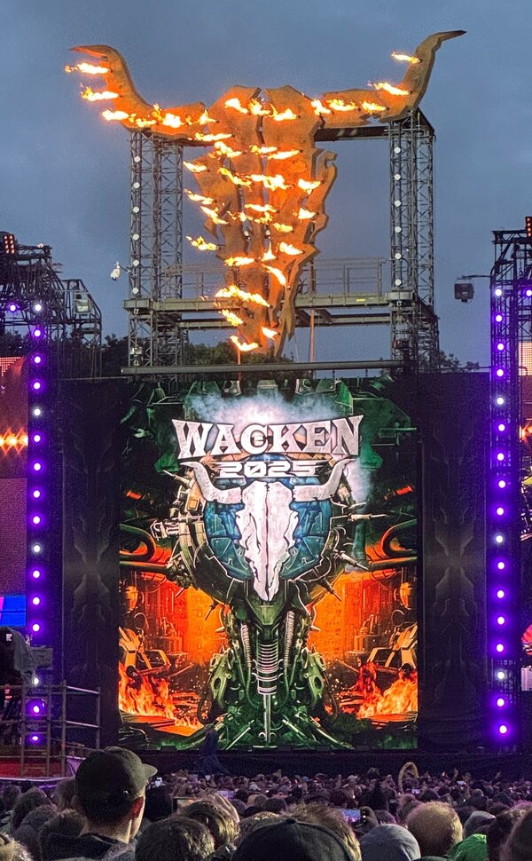 WHU in Wacken: Rethinking Leadership from the Mosh Pit