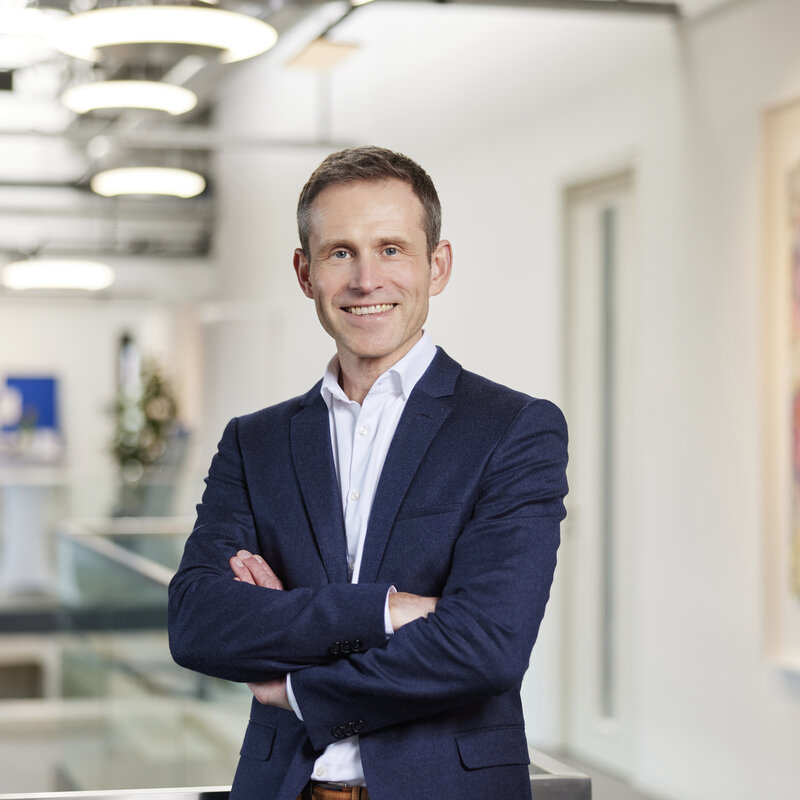 Prof. Dr. Christian Andres als Rektor der WHU bestätigt